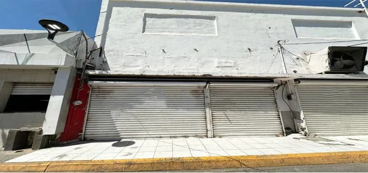 En Renta muy Amplio Local Sobre Callejón, Colonia Centro.